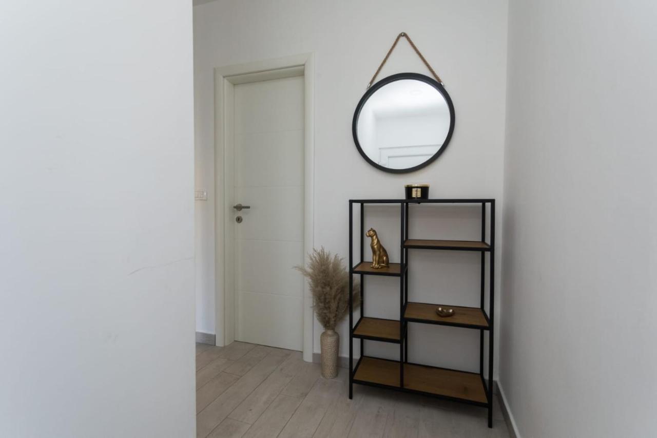 Bloom Apartment Split Exteriör bild